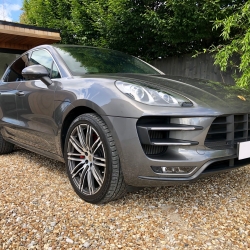 Porsche Macan Turbo