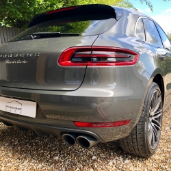 Porsche Macan Turbo