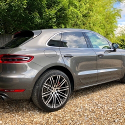 Porsche Macan Turbo