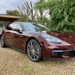 Porsche Panamera 4 Sport Turismo E-Hybrid 