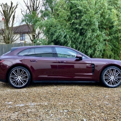 Porsche Panamera 4 Sport Turismo E-Hybrid 