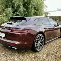 Porsche Panamera 4 Sport Turismo E-Hybrid 