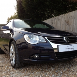 Volkswagen Eos 2.0 TDi Individual DSG